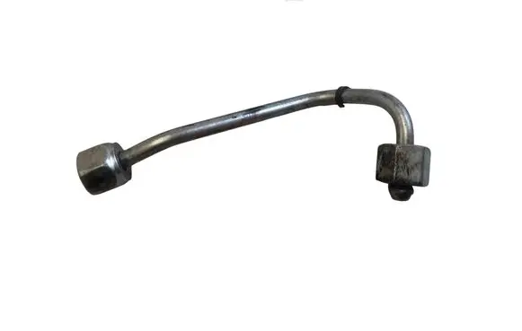 Opel Astra J Fuel injector supply line/pipe 