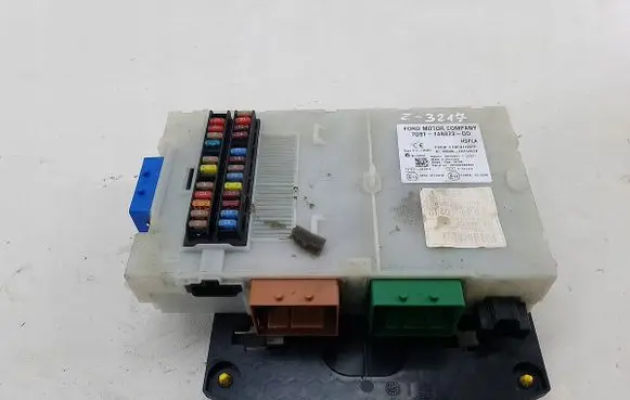Ford Mondeo MK IV Fuse box set