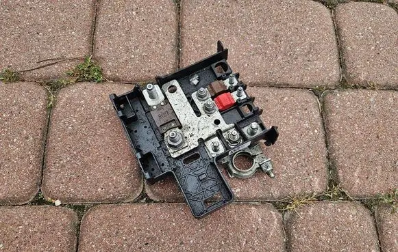 Fiat Ducato Fuse module 1389742080 01389742080