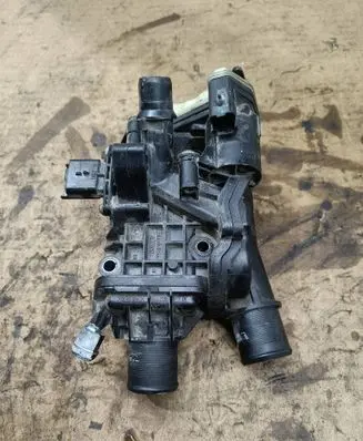 Ford Mondeo MK V Thermostat/thermostat housing 9804160380 0000182 03092015