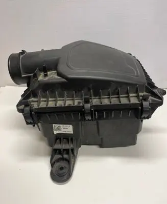 Ford Ranger Air filter box 8V0096968C