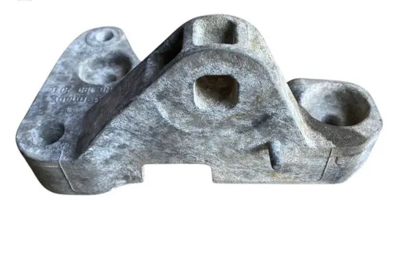 Volkswagen Transporter - Caravelle T5 Engine mounting bracket 7H0199207C