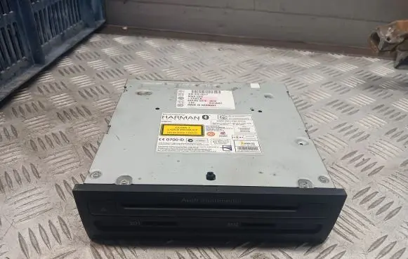 Audi A8 S8 D4 4H GPS navigation control unit/module 4H0035664F
