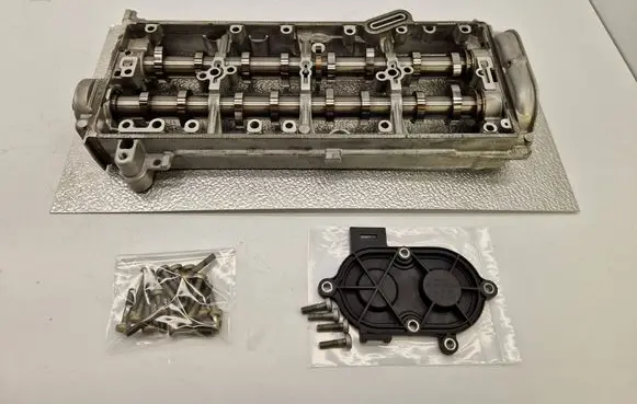 Volkswagen Golf VII Camshaft 04L103292F 04L103308C 04L109082E
