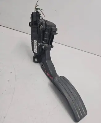Dacia Sandero Accelerator throttle pedal 6PV00908502 8200386506D