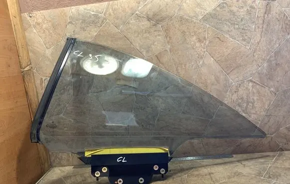Mercedes-Benz CL C215 Rear side window