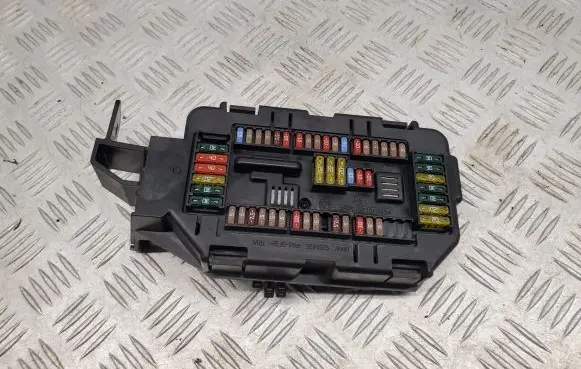 BMW X5 F15 Fuse module 9316568