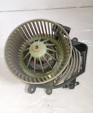 Volkswagen PASSAT B5 Heater fan/blower 8D1820021