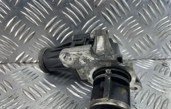 Nissan Qashqai EGR valve H8201411538