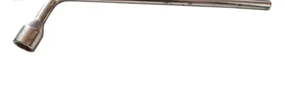 Mercedes-Benz E W212 Wheel nut wrench A2215810001