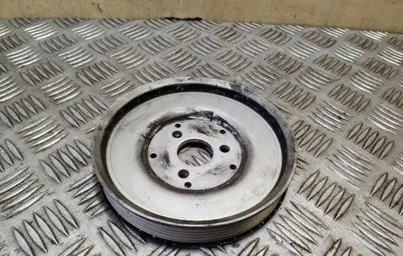 Audi 100 S4 C4 Power steering pump pulley 078145255H