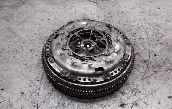 Audi A3 S3 8P Clutch set kit 06F105264C 03G141031K 03G141025C