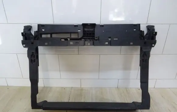 Volkswagen Tiguan Radiator support slam panel 57H805588K