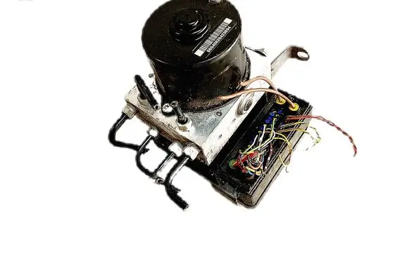 BMW 1 E81 E87 ABS Pump 6791521 6787837