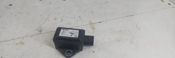 Audi A6 S6 C5 4B ESP acceleration yaw rate sensor 8e0907637A