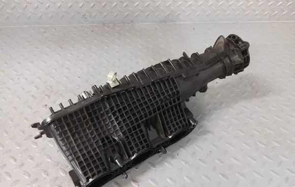 BMW 1 F40 Intake manifold 8655825
