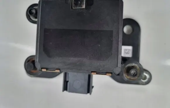 Volkswagen Caddy Distronic sensor radar 2K5907591C