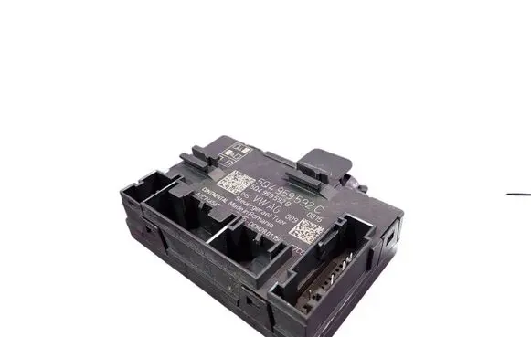 Volkswagen Golf VII Door control unit/module 