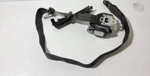 Audi A4 S4 B7 8E 8H Front seatbelt 8E0857706G 601916400C 220072005