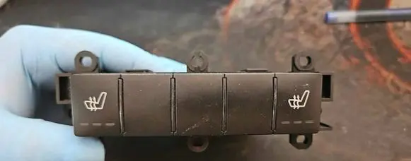 Mercedes-Benz B W245 Seat heating switch 33460602 A169820B510