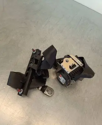 Volvo V40 Front seatbelt 619857300 010L000