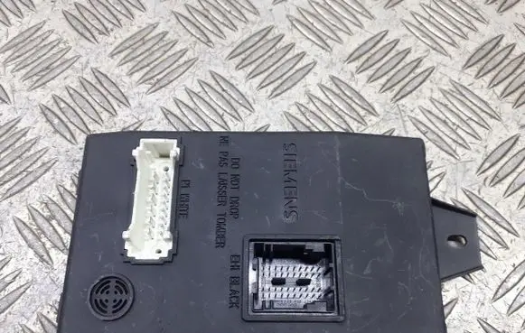 Renault Thalia II Voice control module 8200103749B