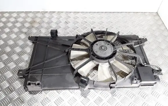 Mazda 5 Radiator cooling fan shroud 4993003330