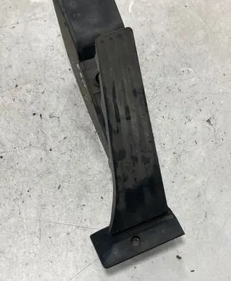 BMW 5 E60 E61 Accelerator throttle pedal 6766931 25916010 08051