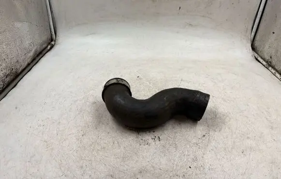 BMW 3 E90 E91 Intercooler hose/pipe 