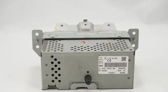 Ford Fiesta Radio/CD/DVD/GPS head unit H1BT18C815GM