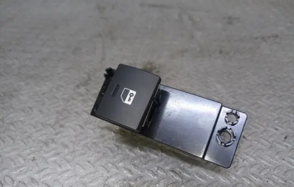 Central locking switch button