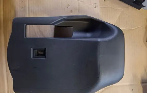 Ford B-MAX Steering wheel column trim
