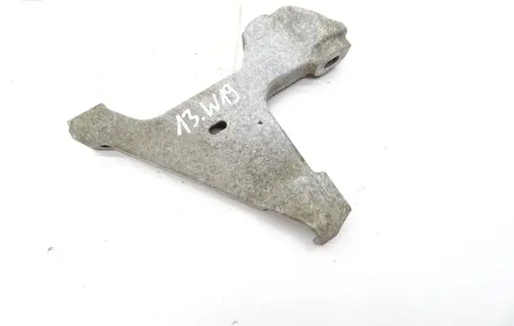 Opel Vivaro Engine mount bracket 93450725