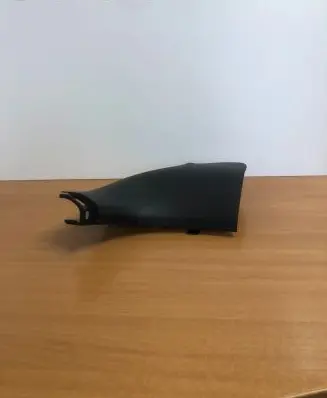 Foot area side trim