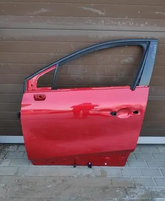 Renault Captur II Front door