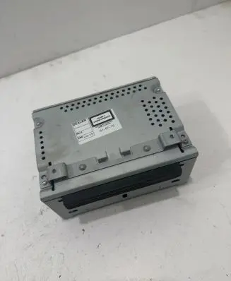 Ford Fiesta Radio/CD/DVD/GPS head unit AA6T18C815AC Z030306 A12360908