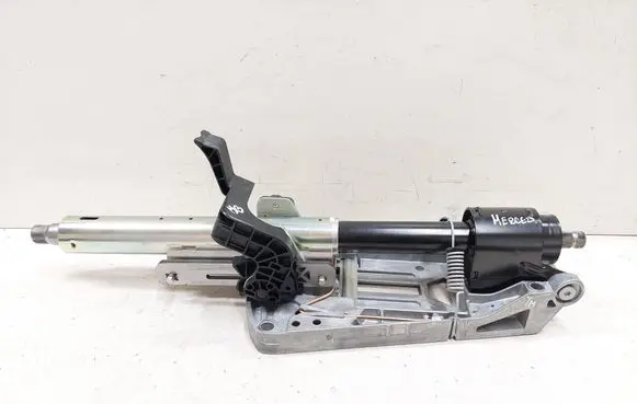 Mercedes-Benz C W204 Steering wheel axle A2044604516 204460310 PP204460310