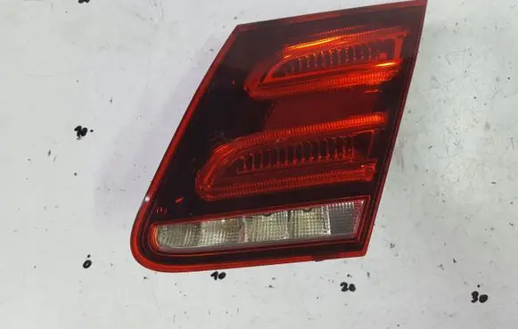 Mercedes-Benz E W212 Tailgate rear/tail lights