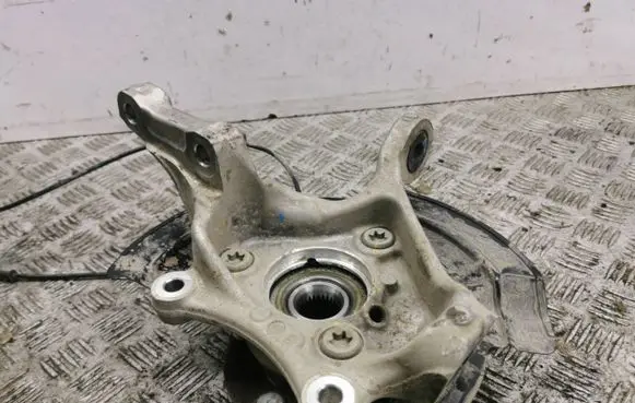 KIA Niro Front wheel hub