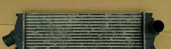 Renault Trafic II (X83) Intercooler radiator 8200411160