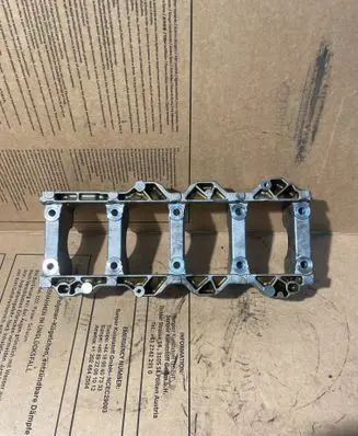 Volvo V50 Crankshaft Holder 
