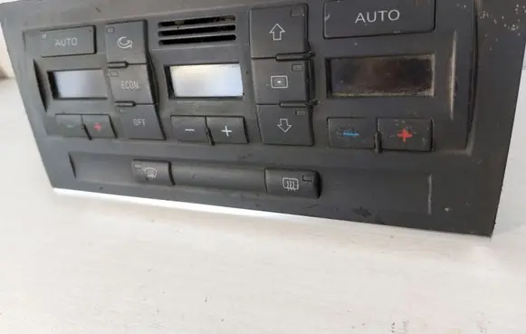Audi A4 S4 B6 8E 8H Climate control unit 8E0820043AA