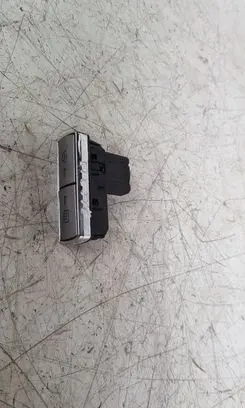 Ford S-MAX Windscreen/window heater switch 6M2T18K574AB