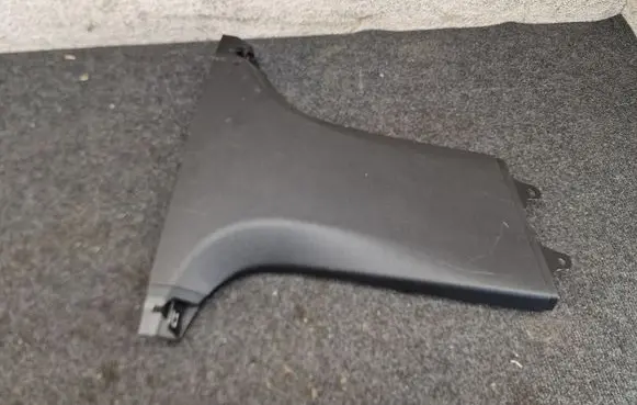 Mercedes-Benz GLC X253 C253 (B) pillar trim (bottom) A2536900625