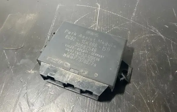 Volvo XC60 Parking PDC control unit/module 6G9215K866BH 30682548 0815500917