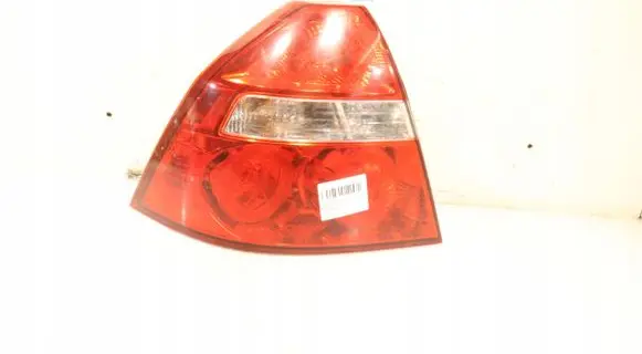 Chevrolet Aveo Rear/tail lights E131785