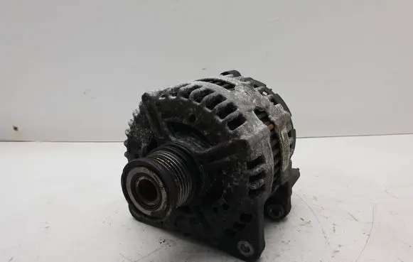 Audi A4 S4 B8 8K Generator/alternator 0121715077 609086
