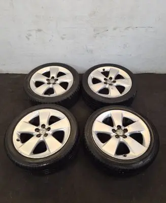 Toyota Prius (XW30) R17 alloy rim 
