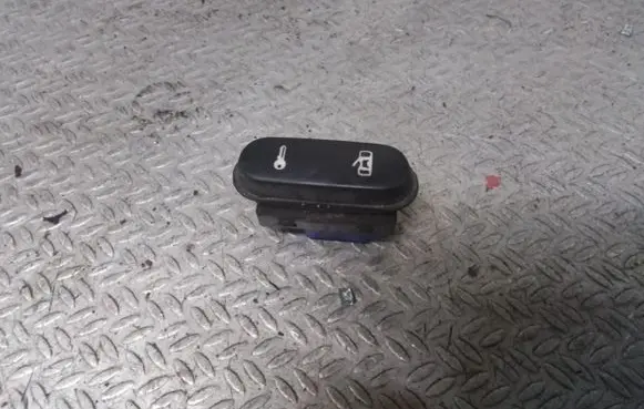 Seat Altea XL Central locking switch button 5P0962125