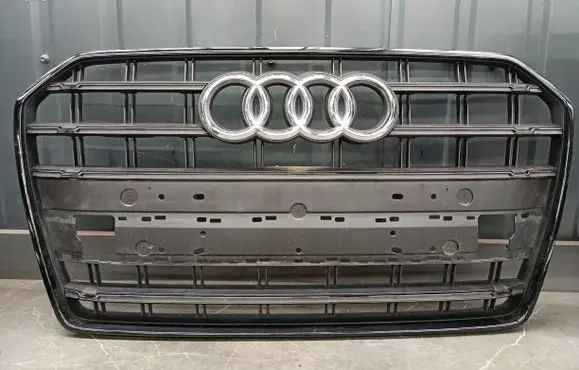 Audi A6 C7 Front bumper upper radiator grill 4g0853651bp